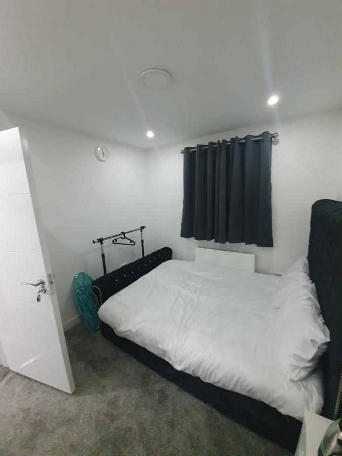 Beautiful Rooms Bury  Exterior foto