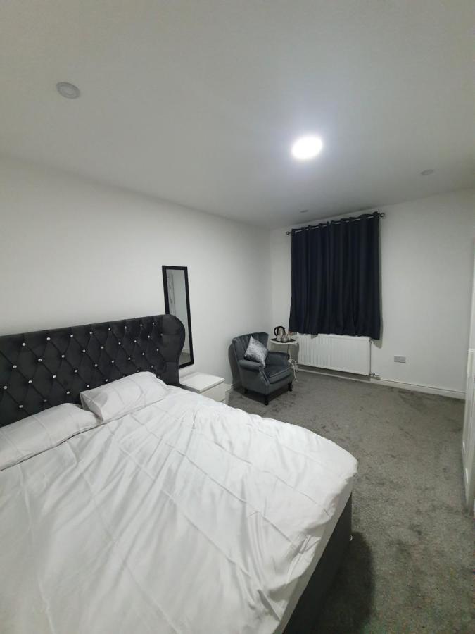 Beautiful Rooms Bury  Exterior foto